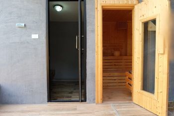 Steam Room