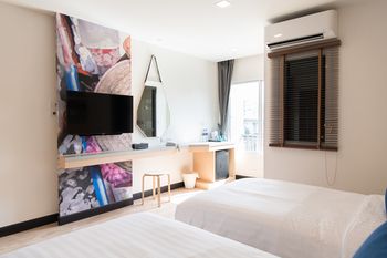 Guestroom