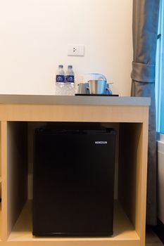 Mini-Refrigerator