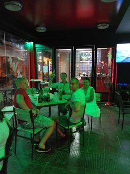 Hotel Bar