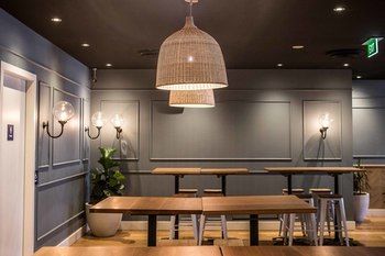 Hotel Bar