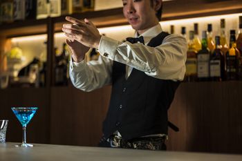 Hotel Bar