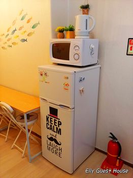 Mini-Refrigerator