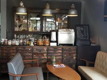 Coffee Shop