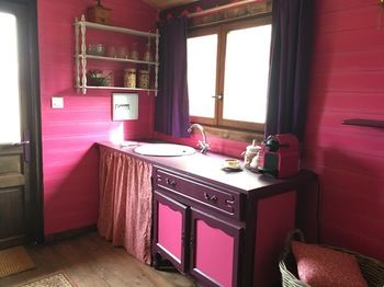 In-Room Kitchenette